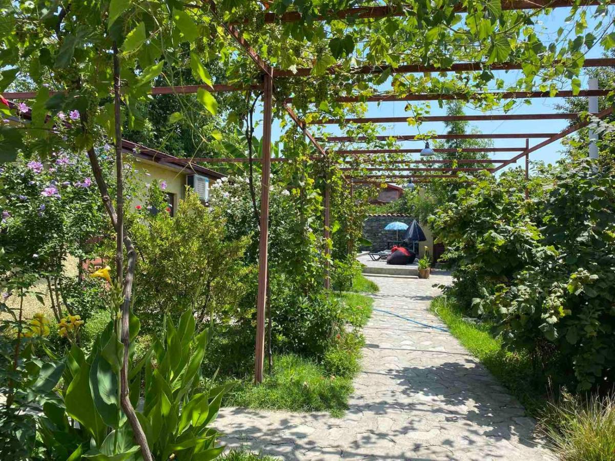 Hotel Villa Eniseli 外观 照片